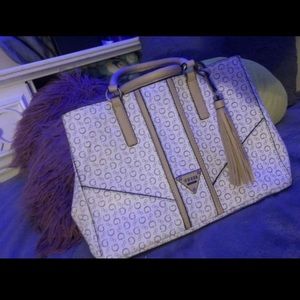 Guess bag